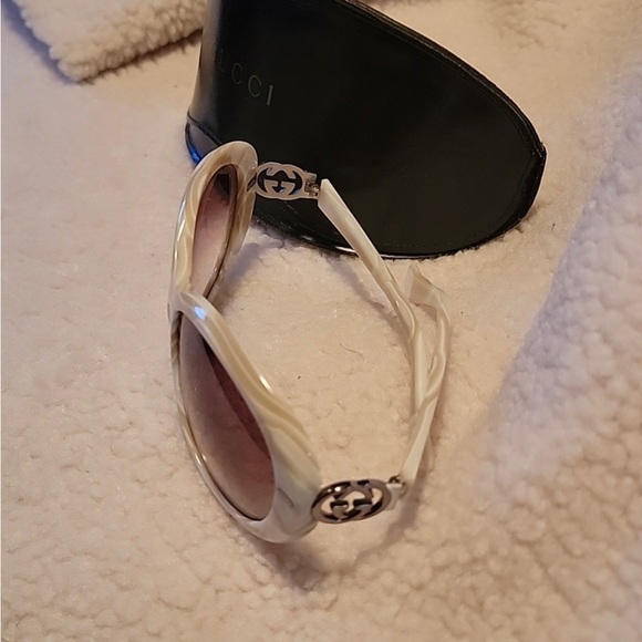 Authentic Gucci glasses - Picture 5 of 5